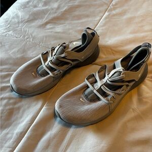 Nike Women's Gray Sneakers